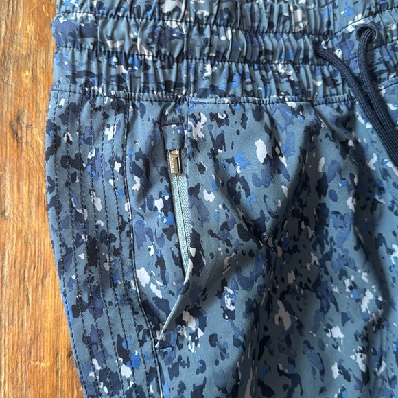 Athleta Avenue Wide Leg Crop Pant - Picture 4 of 6